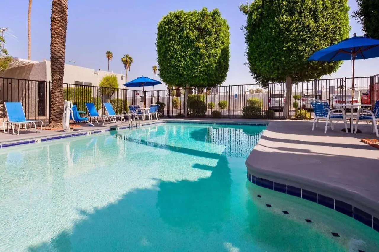 Surestay Hotel By Best Western Phoenix Airport