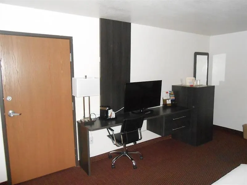 Surestay Hotel By Best Western Phoenix Airport 3*,